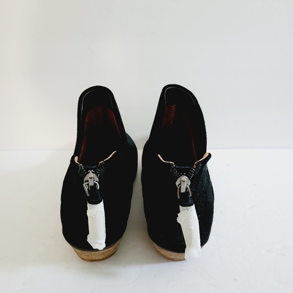 NEW Softwalk Rylee Black Suede Zipper Ankle & Booties Boots Size 6 - Picture 4 of 5